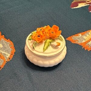 Vintage 60’s Napcoware Sculpted Poppies Bone China Lovely Trinket Dish 2 1/2”